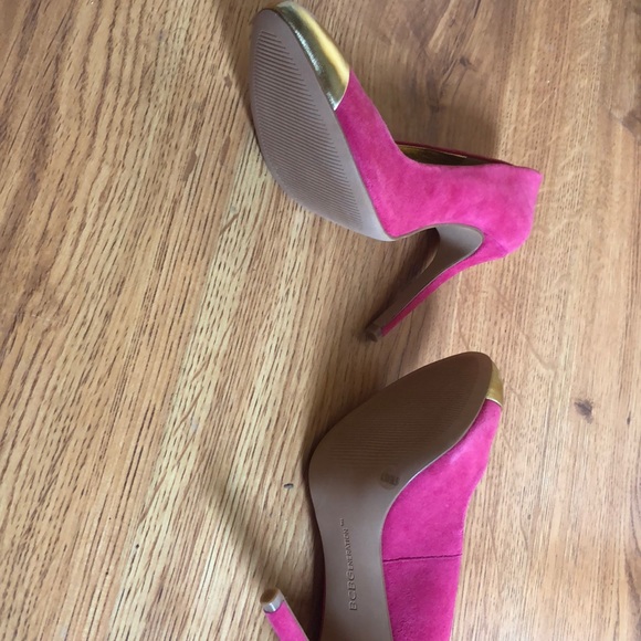 BCBGeneration Pink Pumps - Picture 4 of 5